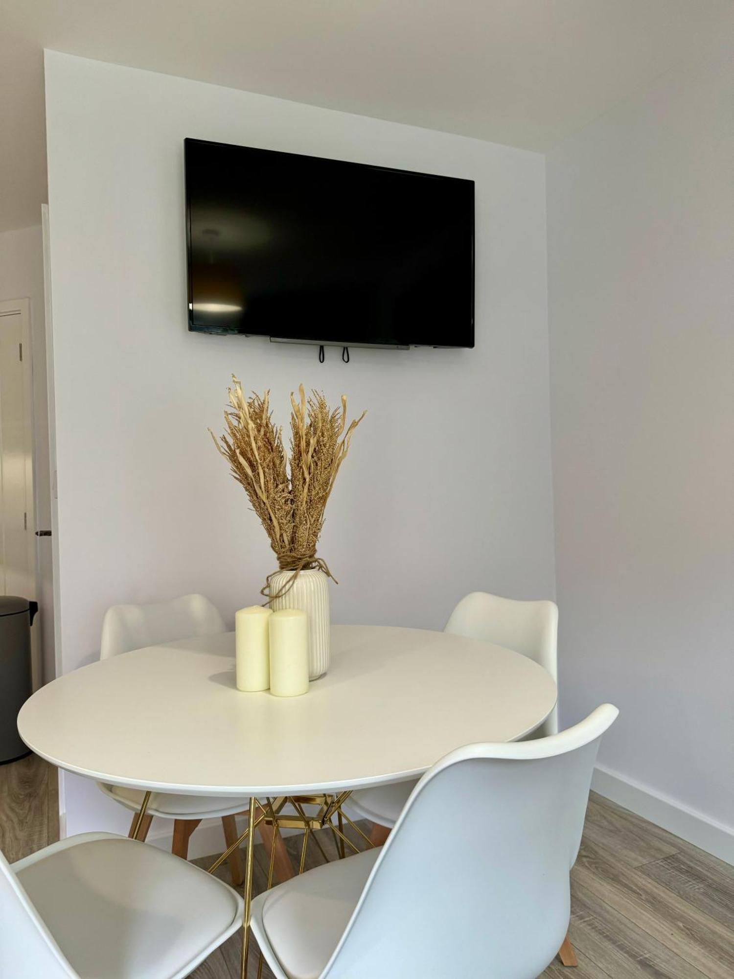 Brand New Flat 5 With Free Parking And Fast Wifi Daire York Dış mekan fotoğraf
