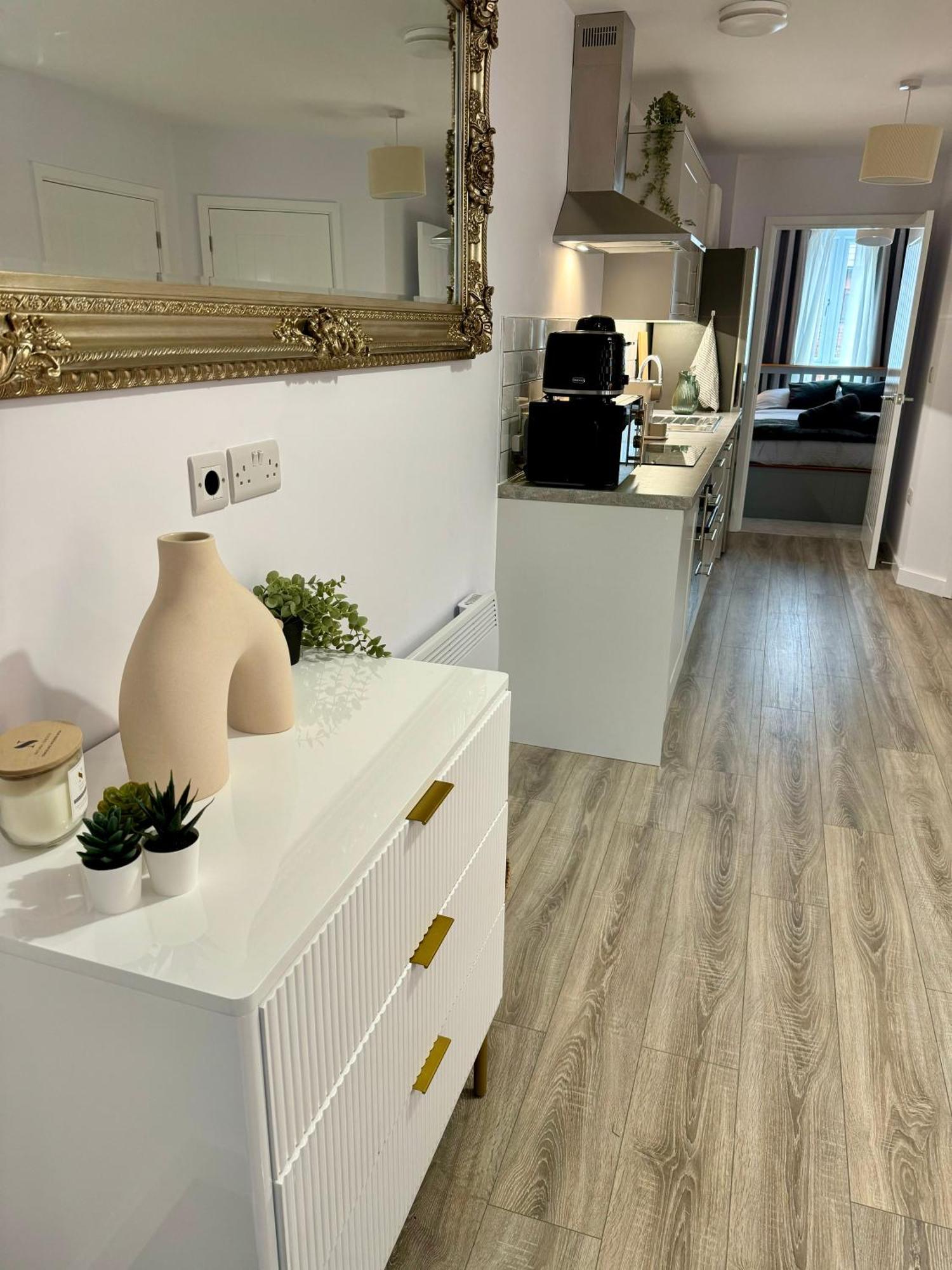 Brand New Flat 5 With Free Parking And Fast Wifi Daire York Dış mekan fotoğraf